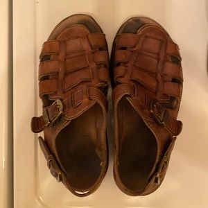 Doc Martins Retro sandals